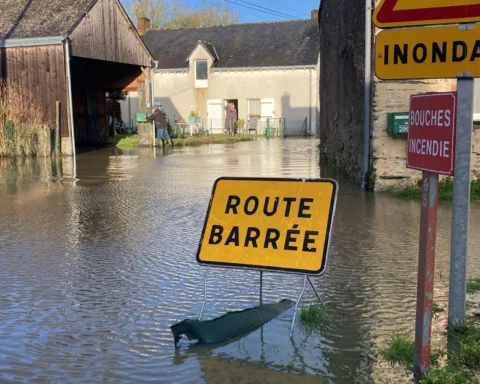 Tempête Herminia. Inondations, trains à l'arrêt, vigilance crue, des écoles fermées