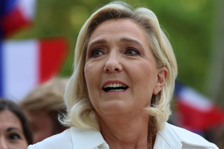 DIRECT. Procès des assistants parlementaires du FN : Marine Le Pen et huit eurodéputés reconnus coupables de détournement de fonds publics, le détail des peines attendu
