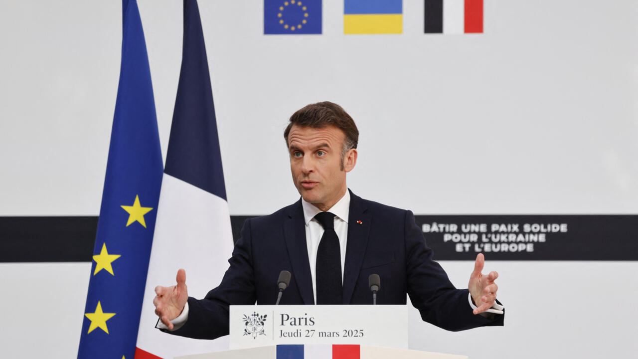 En direct : Emmanuel Macron évoque "une force de réassurance" en cas de paix en Ukraine