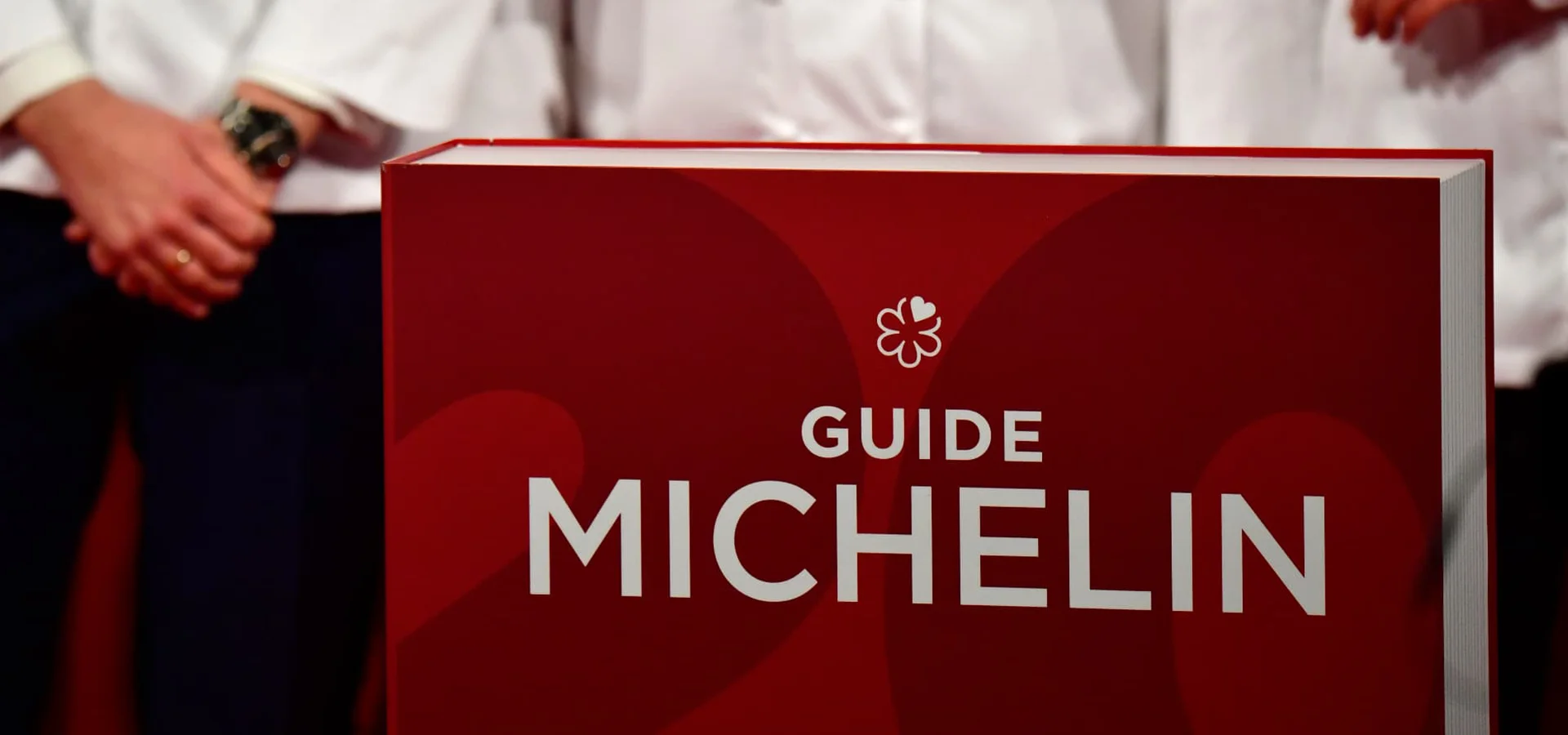 Guide Michelin 2025 : découvrez la liste des nouveaux restaurants étoilés