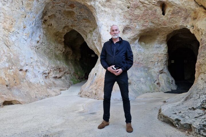 L'instant + : en Dordogne, conserver les trésors de la grotte préhistorique de Cussac