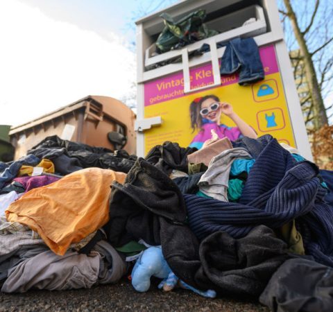 Varsovie résout le défi des règles de l’UE en matière de recyclage des textiles