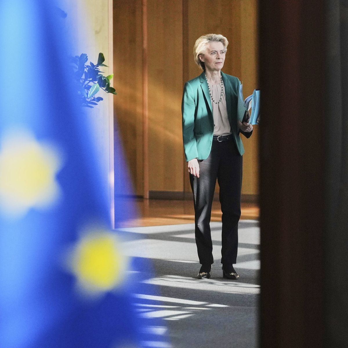 Droits de douane : face à Donald Trump, l'Union européenne affine sa stratégie, entre négociation et riposte "graduelle"