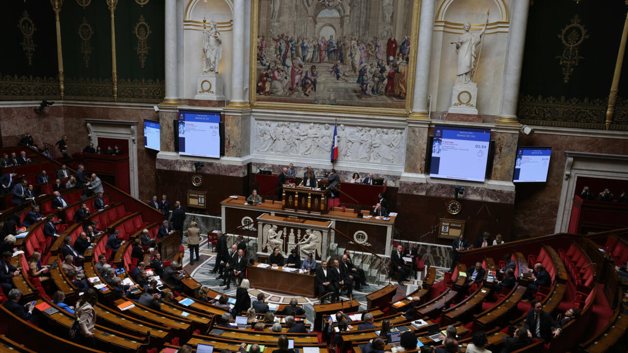 La "souveraineté énergétique" en débat à l'Assemblée sur fond de menace de censure du RN et pression des industriels
