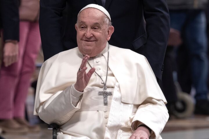 Le pape François, artisan de la modernisation de l'Eglise catholique, est mort à l'âge de 88 ans