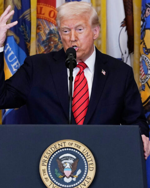 Une juge américaine bloque partiellement un décret de Donald Trump visant à réformer en profondeur le processus électoral aux Etats-Unis