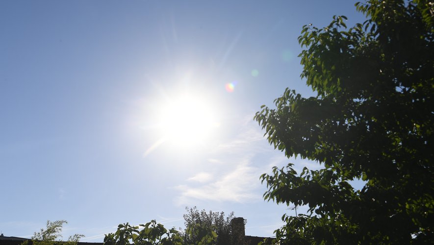 "Des valeurs proches des records pour un mois de mai" : quelle météo pour le pont de l'Ascension, marqué par un épisode de forte chaleur ?