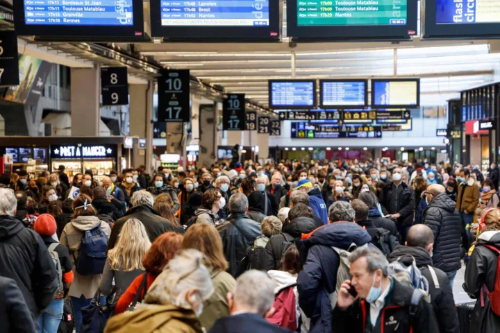 Ampleur du mouvement, conditions de remboursement… A quoi s'attendre pour la grève SNCF du pont du 8-Mai ?