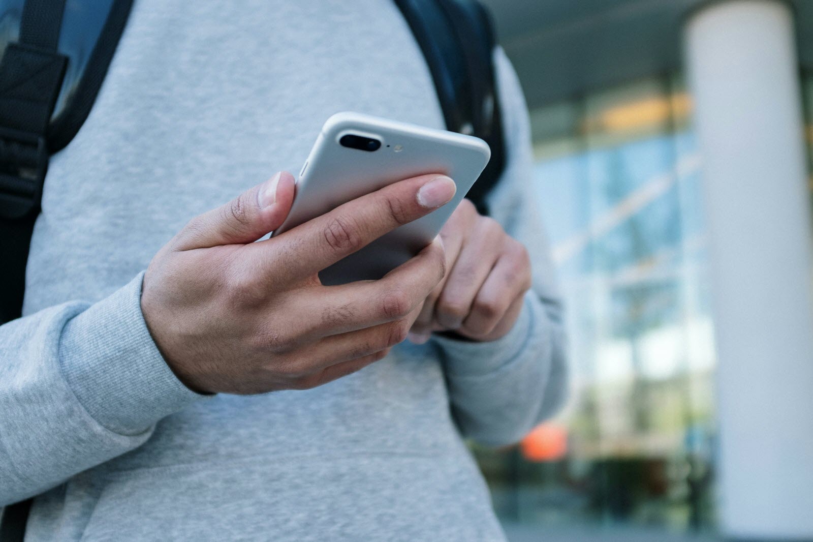 Consentement, amendes et fraude aux aides publiques… Ce que contient la loi pour limiter le démarchage téléphonique, adoptée au Parlement