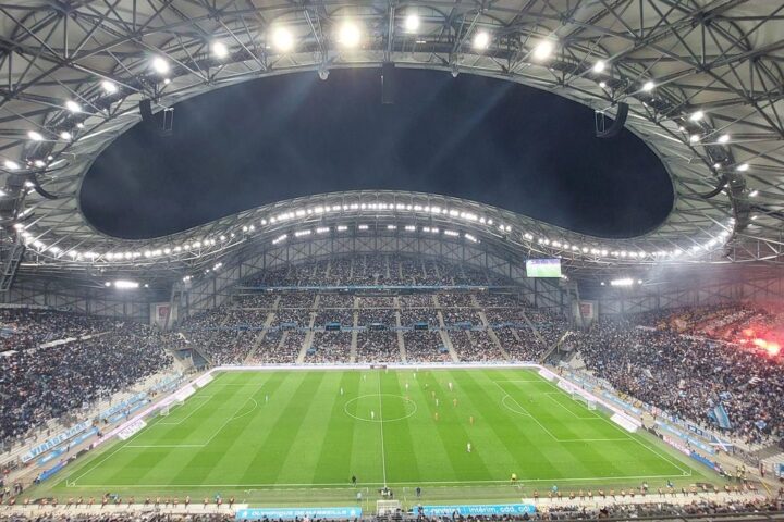 Football : Stade Vélodrome, Parc des Princes et Geoffroy-Guichard, le podium des meilleurs stades de Ligue 1