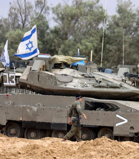 Guerre au Proche-Orient : le cabinet de sécurité israélien approuve un plan incluant la "conquête de la bande de Gaza"