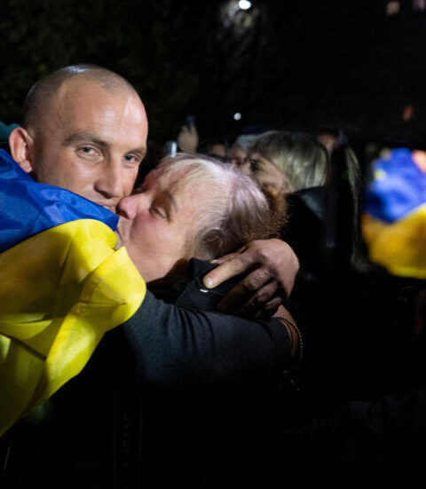 Guerre en Ukraine : Kiev et Moscou annoncent procéder à un vaste échange de prisonniers