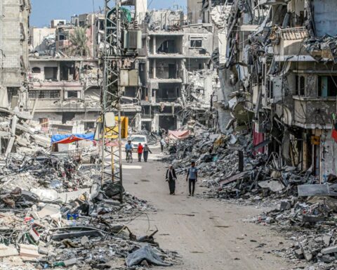 Guerre entre Israël et le Hamas : la bande de Gaza est devenu "un mouroir, pour ne pas dire un cimetière", dénonce Jean-Noël Barrot