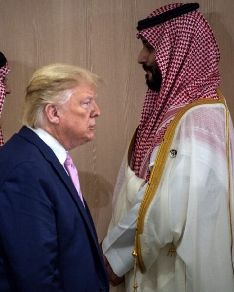 Investissements étrangers, contrats d'armement, discussions diplomatiques… Quels sont les enjeux de la visite de Donald Trump dans le Golfe ?