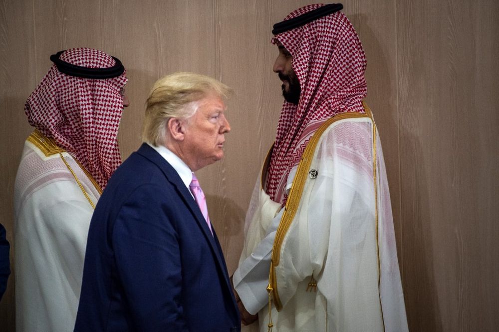 Investissements étrangers, contrats d'armement, discussions diplomatiques… Quels sont les enjeux de la visite de Donald Trump dans le Golfe ?