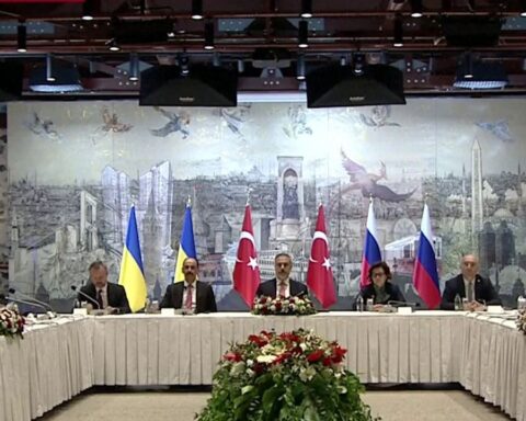 La Russie propose à l'Ukraine une deuxième séance de pourparlers directs à Istanbul