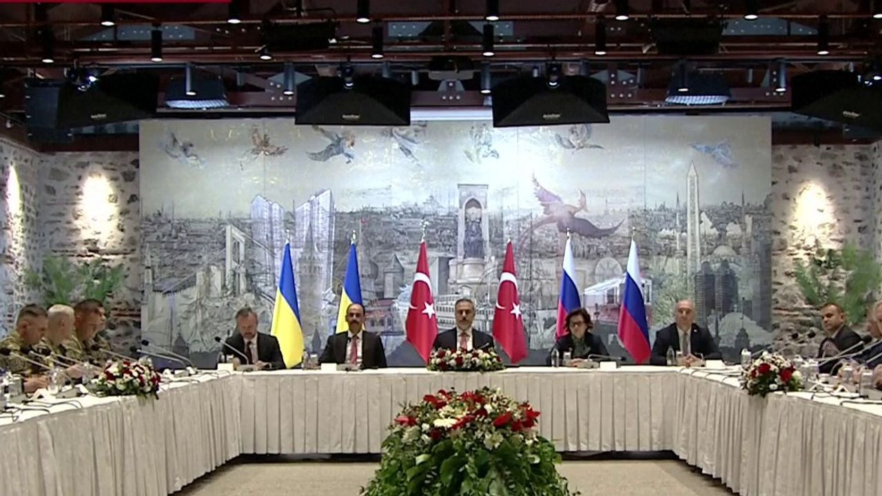 La Russie propose à l'Ukraine une deuxième séance de pourparlers directs à Istanbul