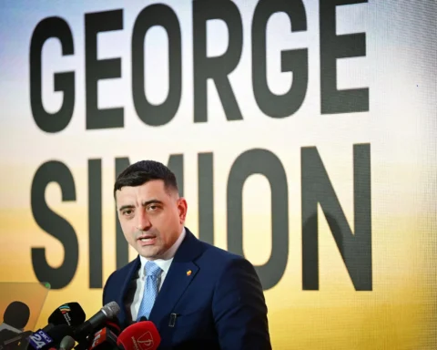 Présidentielle en Roumanie : quatre choses à savoir sur George Simion, le candidat d'extrême droite arrivé en tête du premier tour
