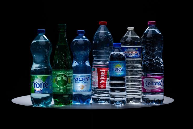 Scandale des eaux Nestlé : trois questions sur les conséquences de la polémique sanitaire qui éclabousse le secteur
