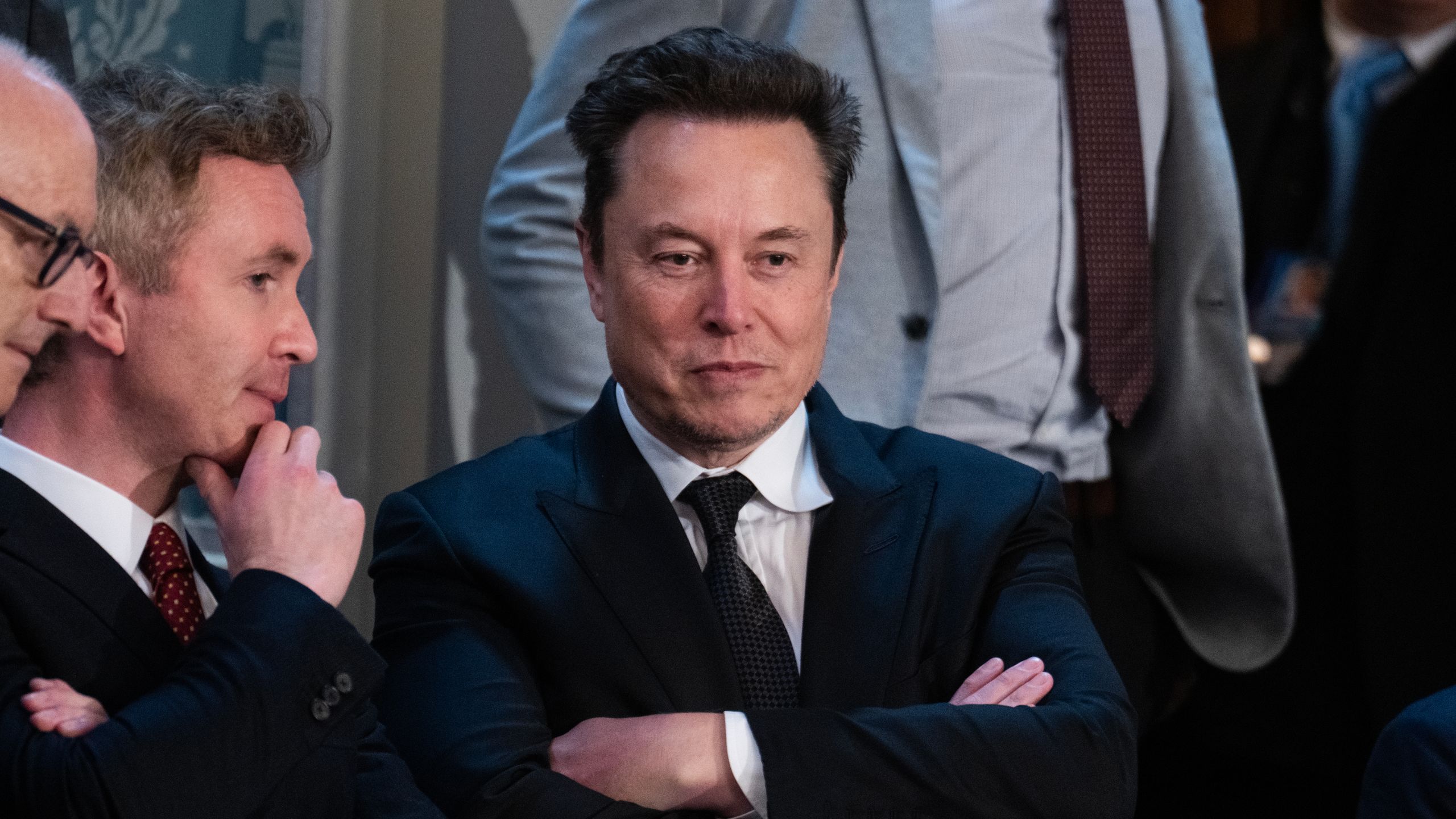 "Je ne crois plus que la liberté et la démocratie soient compatibles" : comment des grands patrons de la tech américaine influencent Donald Trump