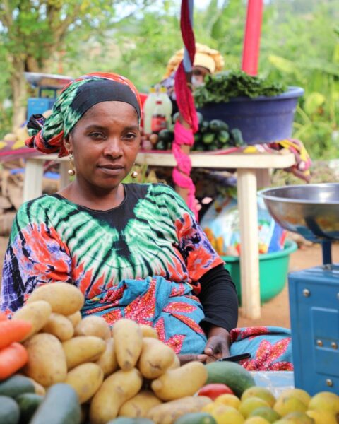 "Le manioc, les bananes, tout est parti" : à Mayotte, la souveraineté alimentaire toujours menacée, six mois après le passage de Chido
