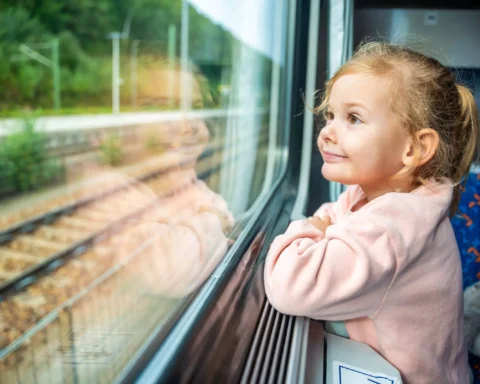 Attaque russe contre un train de passagers : des enfants blessés au cœur d’une nouvelle tragédie