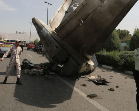 Ce que l'on sait du crash meurtrier d'un avion d'Air India survenu dans la ville d'Ahmedabad, en Inde, avec 242 personnes à bord