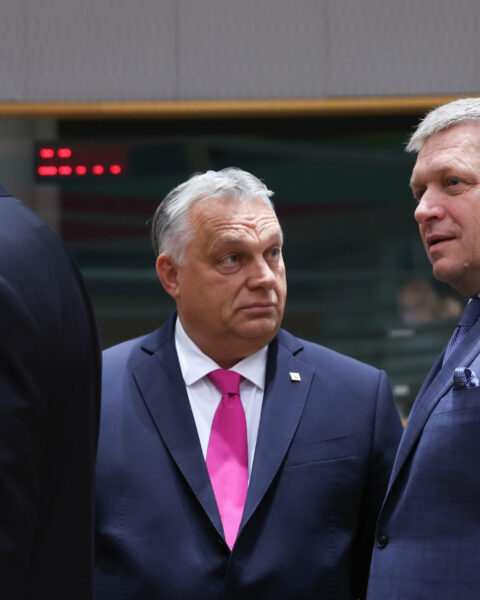 Hongrie et Slovaquie bloquent le 18e paquet de sanctions de l’UE contre la Russie