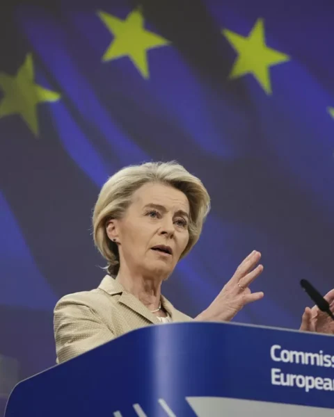 L’UE vise l’adoption du 18e paquet de sanctions contre la Russie cette semaine malgré les blocages