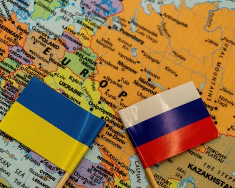 La Russie intensifie la militarisation : des femmes du Sud global piégées, des enfants ukrainiens enrôlés