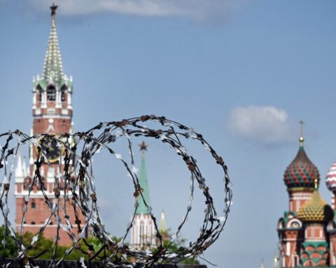Le Kremlin rejette toute trêve : Moscou veut avancer, pas négocier