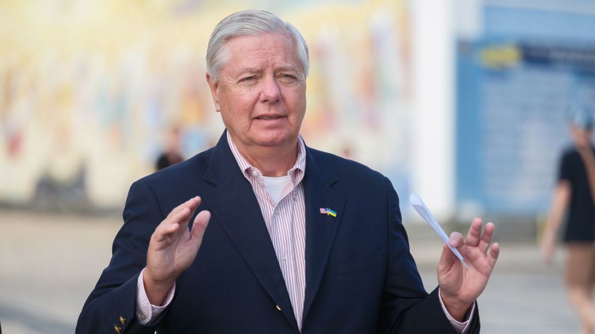 Le sénateur Lindsey Graham : « L’Ukraine ne perdra pas cette guerre, c’est de la propagande russe »