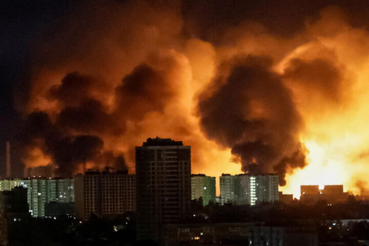Terreur nocturne en Ukraine : de nouvelles frappes russes font des morts et des blessés civils