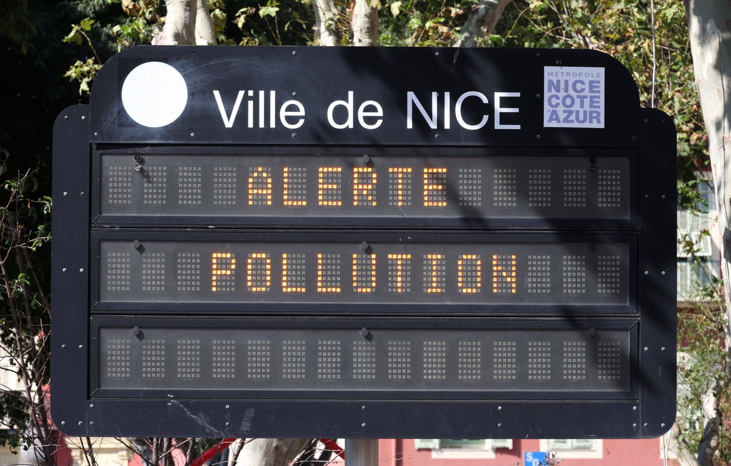 Alerte à l'ozone et ralentissements de la circulation à Paris et dans le Sud-Est ce vendredi