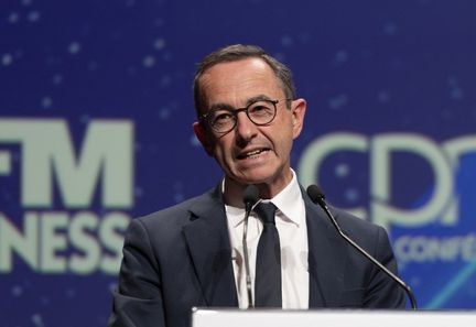 Bruno Retailleau, nouveau dirigeant des Républicains, élargit son équipe et réforme les instances du parti.