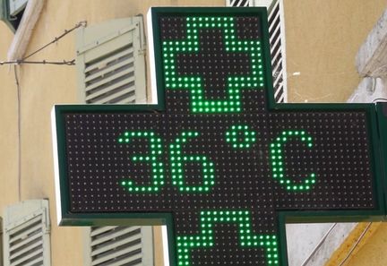 Canicule imminente, intensification de la "chasse aux migrants" et lancement d'un nouveau traitement contre le VIH : quelles sont les actualités du 19 juin ?