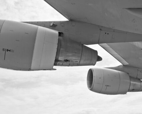 Crash d'un Boeing en Inde : L'administrateur d'Air India explique l'état des moteurs avant l'accident.