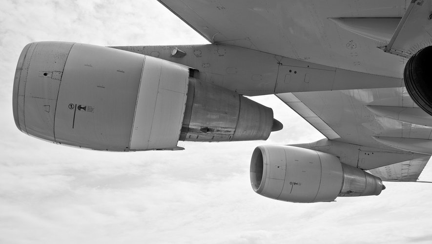 Crash d'un Boeing en Inde : L'administrateur d'Air India explique l'état des moteurs avant l'accident.