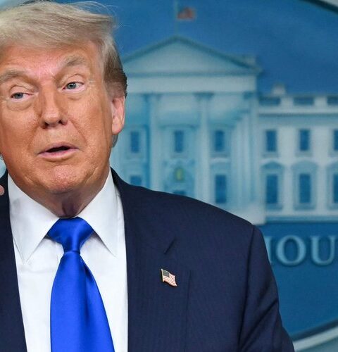 Donald Trump : "Vous avez subi une défaite", Khamenei "sauvé d'une mort terrible"… Le président américain s'illustre lors d'un événement public.