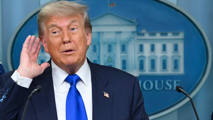 Donald Trump : "Vous avez subi une défaite", Khamenei "sauvé d'une mort terrible"… Le président américain s'illustre lors d'un événement public.
