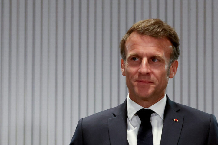 Emmanuel Macron se rend en Norvège ce lundi pour des raisons historiques importantes.