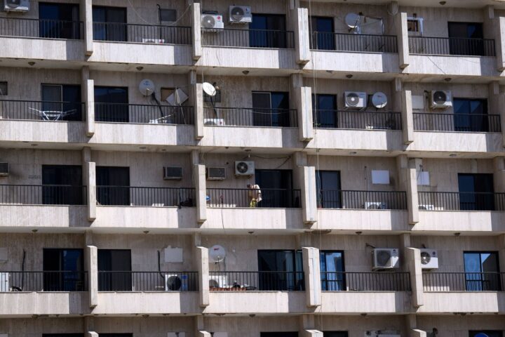 En raison de la canicule, la consommation d'électricité en France connaît une forte hausse.