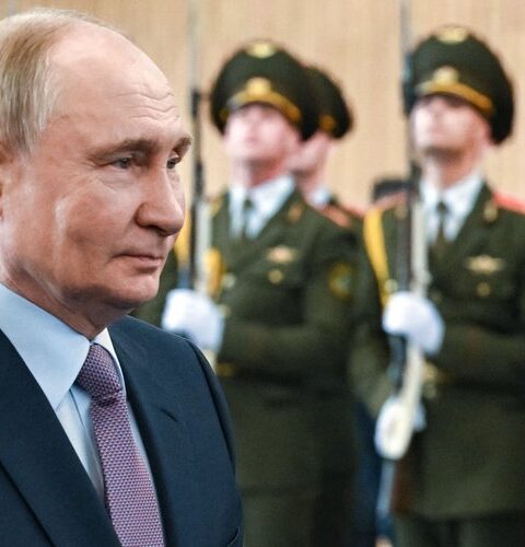 Guerre en Ukraine : La Russie recrute des femmes africaines pour renforcer ses capacités industrielles.