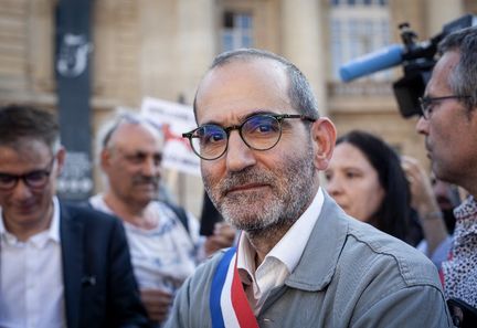 Le député écologiste Pouria Amirshahi obtient enfin son visa pour les Etats-Unis.