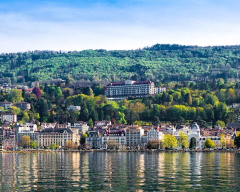 Le G7 se tiendra en France en 2026 : Emmanuel Macron annonce la ville hôte.