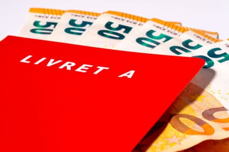 Livret A : la collecte de mai 2025 augmente malgré une décollecte record du LEP et un nouveau prêt étudiant sans caution.