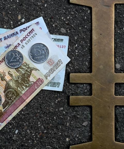 Plus de 9 milliards de dollars de transactions en 5 mois : découverte d'A7A5, le stablecoin russe permettant de contourner les sanctions.