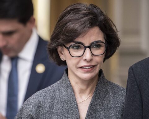 Rachida Dati en tête des sondages pour les élections municipales à Paris.