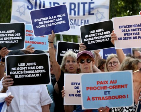 Strasbourg approuve un partenariat controversé avec un camp de réfugiés palestinien.