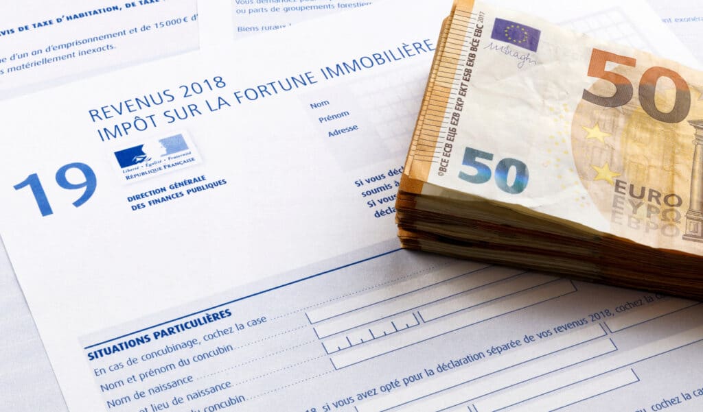 Vrai ou faux ? L’impôt sur la fortune incite-t-il les riches à émigrer à l’étranger ? Fuite massive de données : 16 milliards de mots de passe compromis.